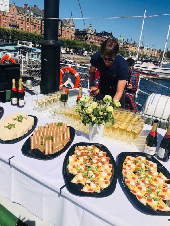 Boka hyr båt stockholm fest