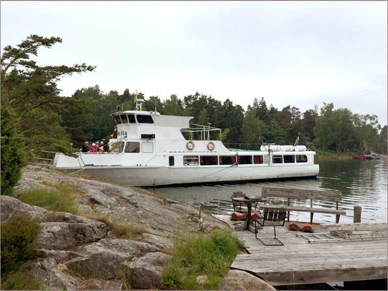 Kryssningar och båttransporter i Stockholm skärgård